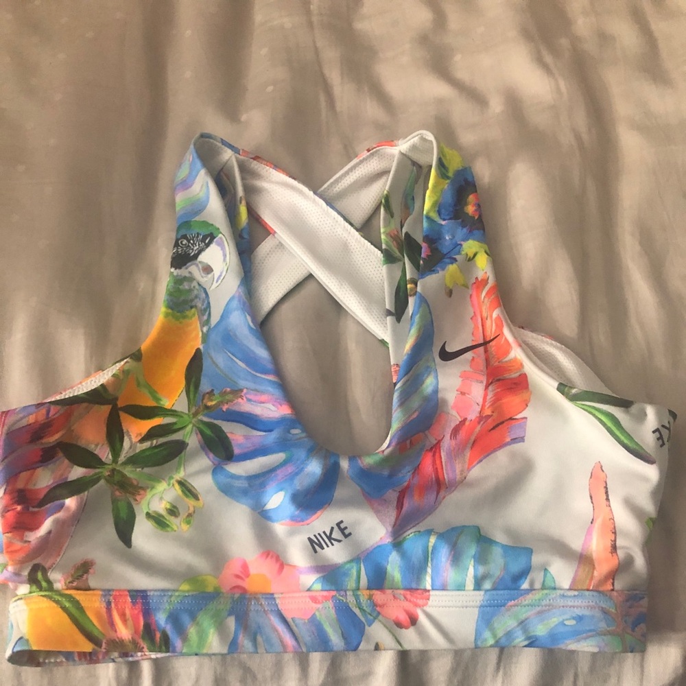 Nike sports bra